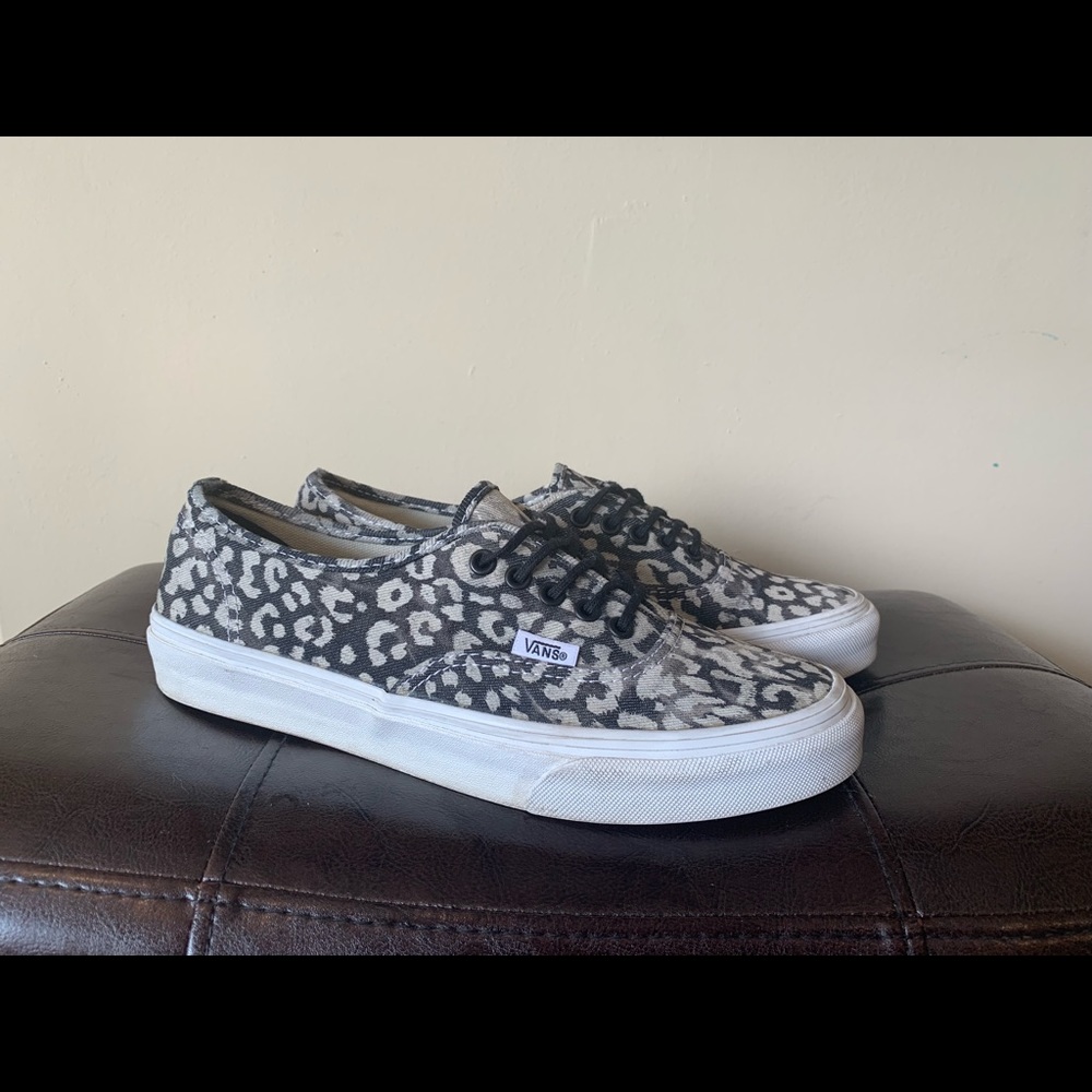 Vans Authentic Slim Cheetah Print